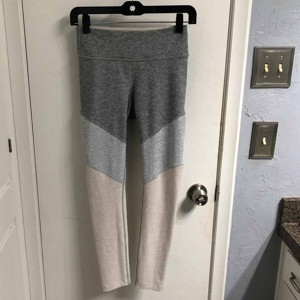Outdoor Voices 7/8 Spring Leggings